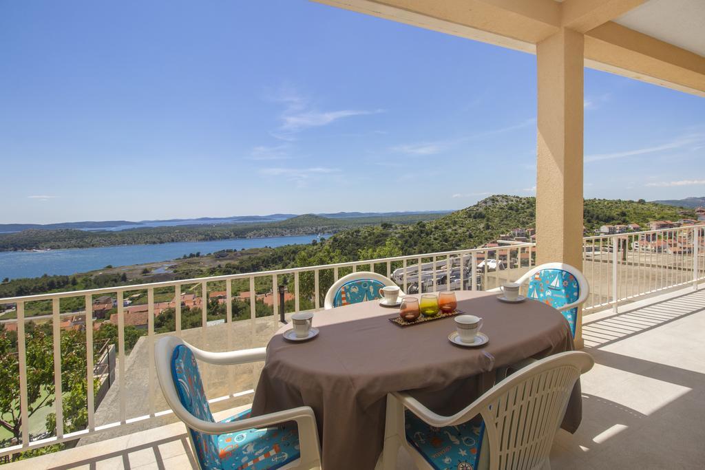 Bulat Sea View Apartments Sibenik Bagian luar foto