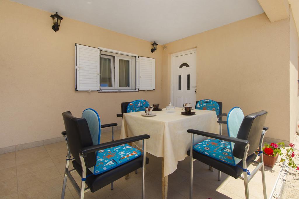 Bulat Sea View Apartments Sibenik Bagian luar foto