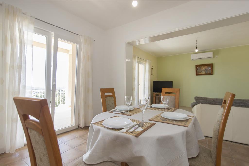 Bulat Sea View Apartments Sibenik Bagian luar foto