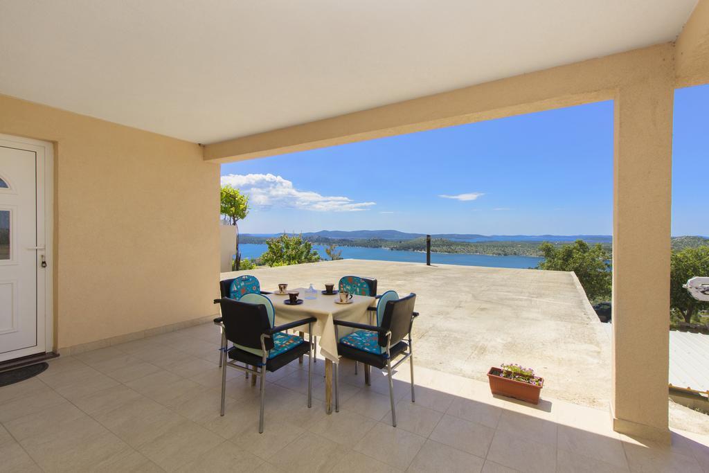 Bulat Sea View Apartments Sibenik Bagian luar foto